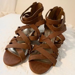 Madden Girl Strappy Tan / Brown Wedges Sandals